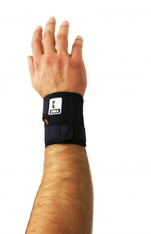 Double strap wrist wrap